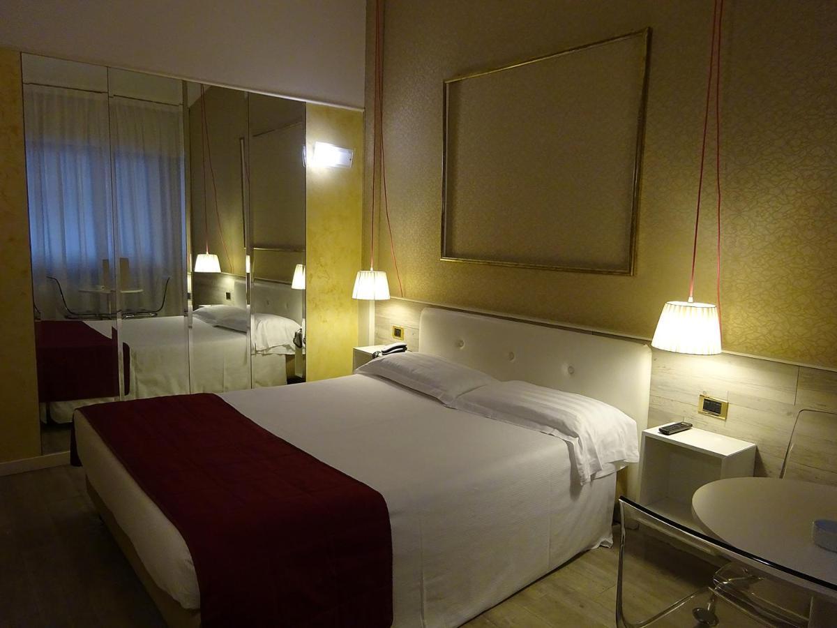 Settimotel Settimo Milanese Esterno foto