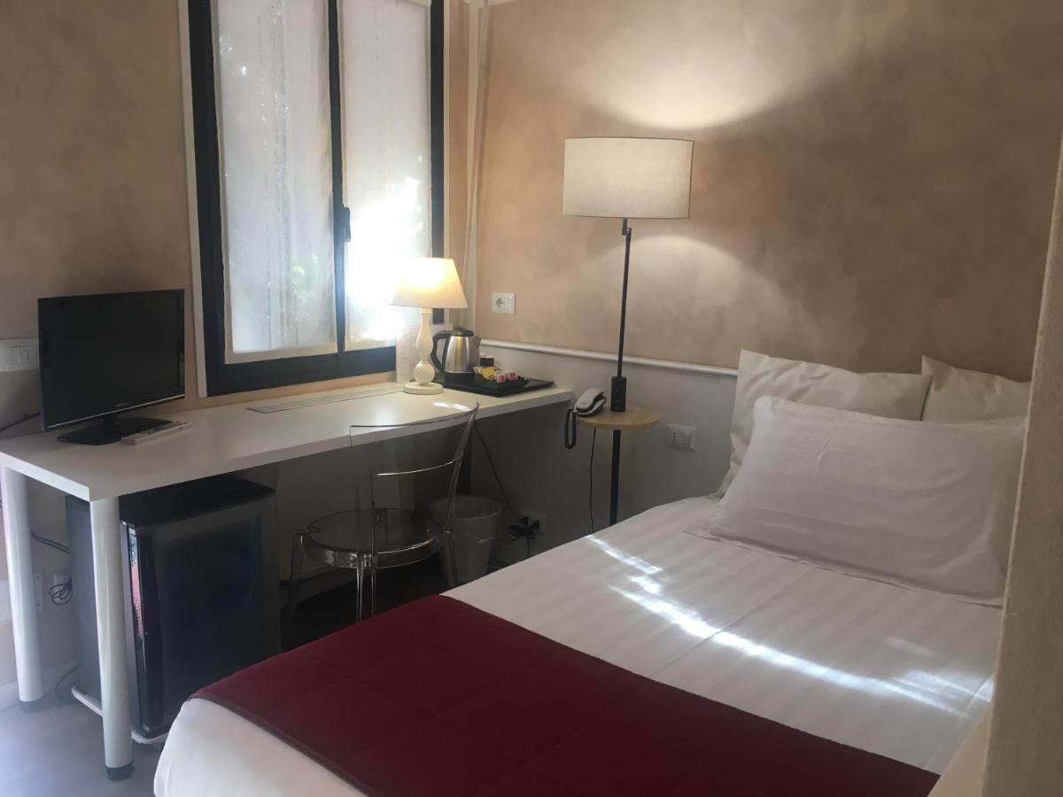 Settimotel Settimo Milanese Esterno foto